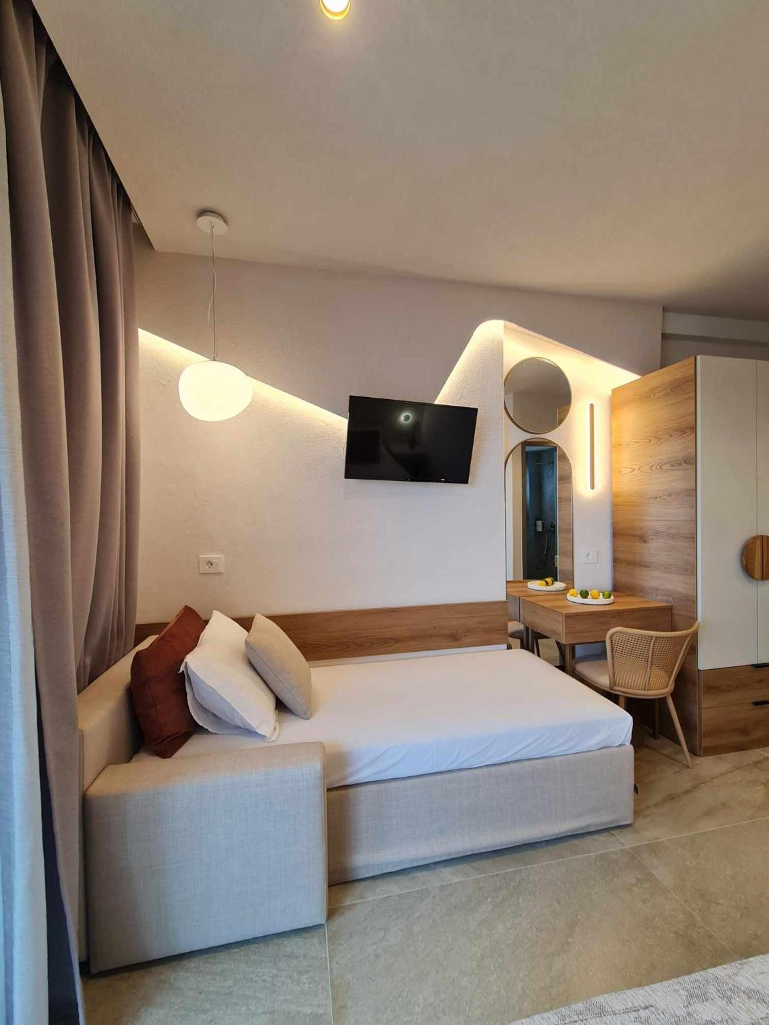 Anna Beach Suites Limenaria  Bagian luar foto