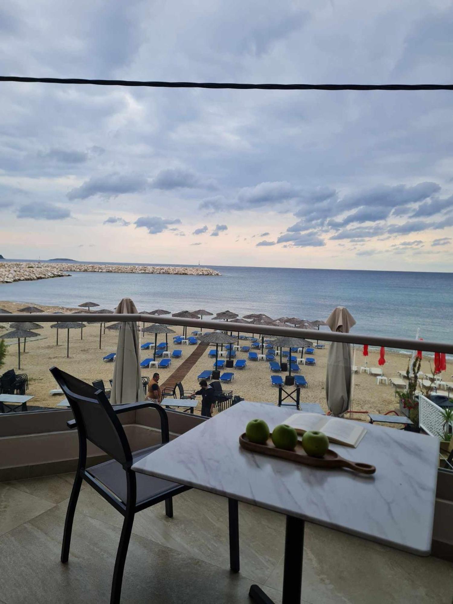 Anna Beach Suites Limenaria  Bagian luar foto